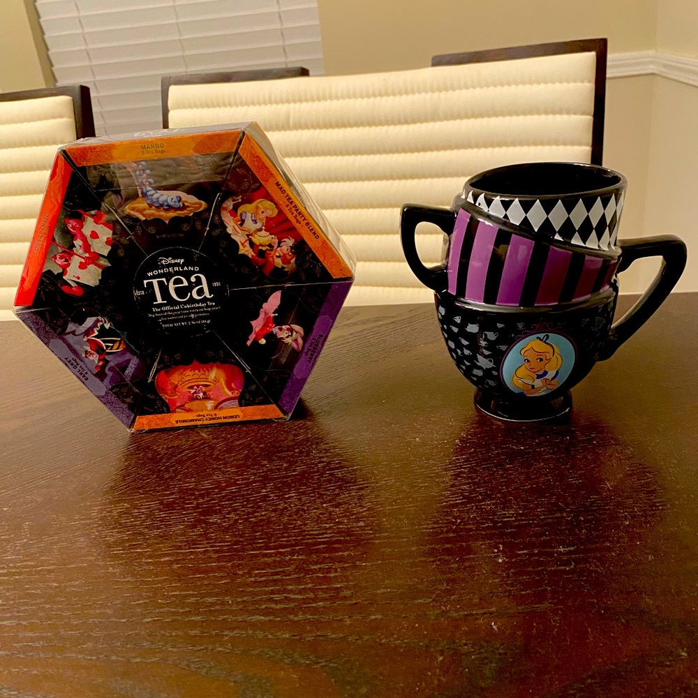 Alice In Wonderland Cup Disney Mad Hatter Mug And Flavored Unbirthday Tea Set